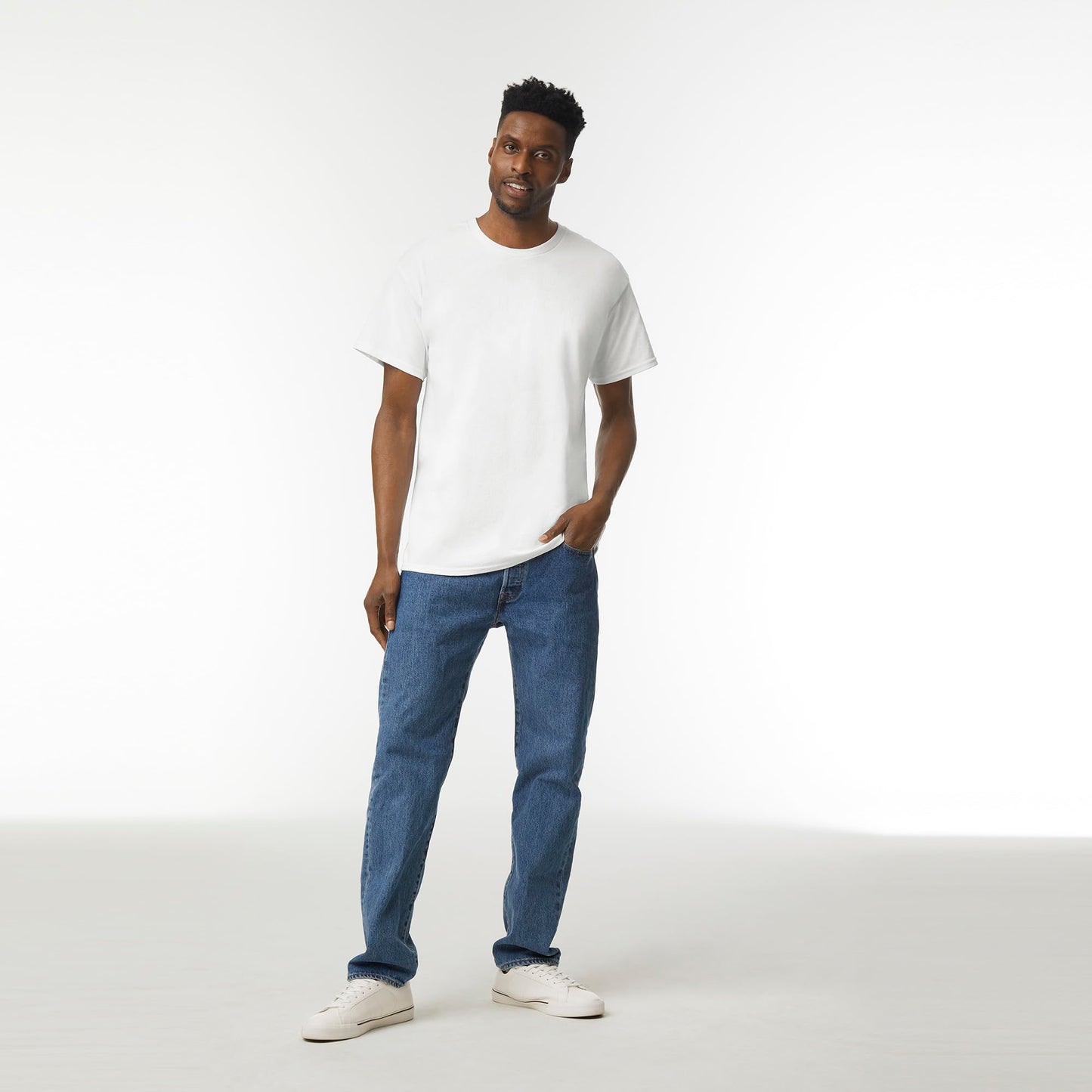 Gildan Men's G2000 Ultra Cotton Adult T-Shirt, 2-Pack, White, Large