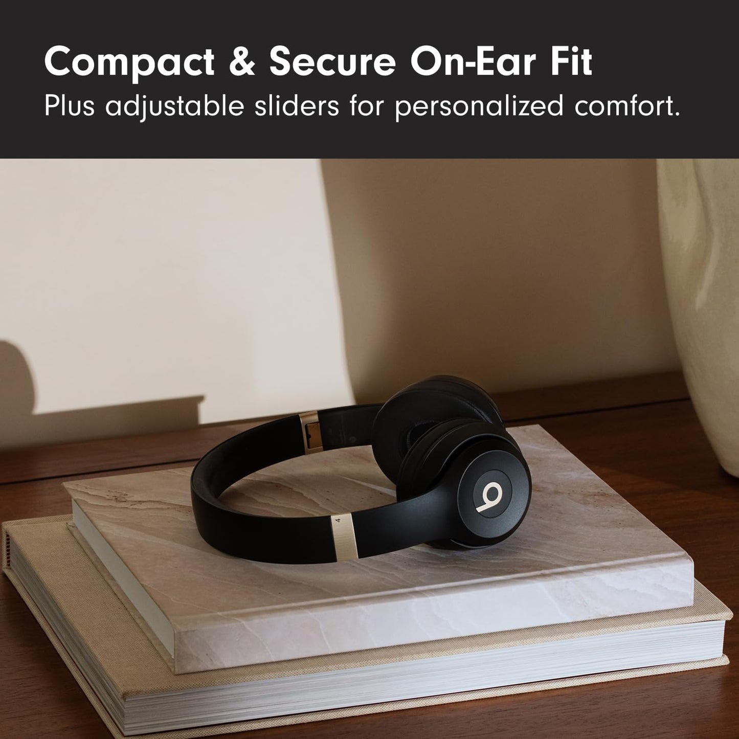 Beats Solo 4 Wireless Headphones Black / Gold