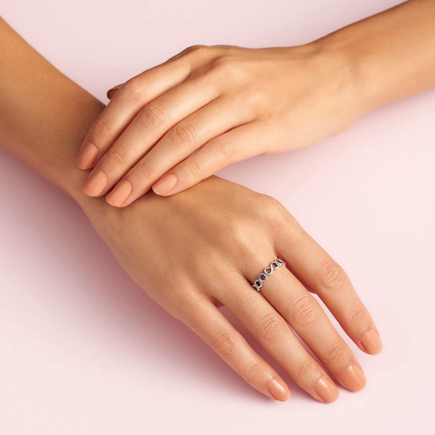 Pandora Passions Anillo con símbolo de infinito, talla 52