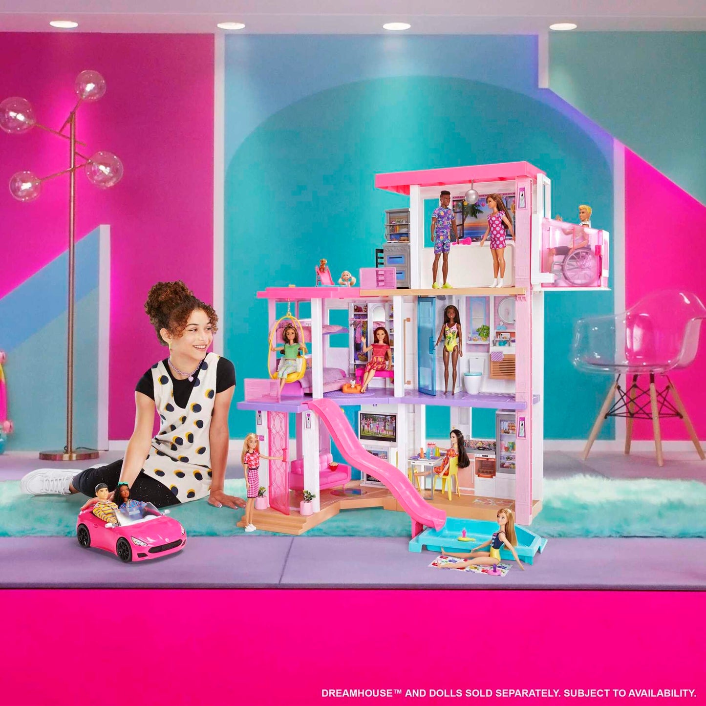 Barbie Descapotable Rosa con 2 plazas para muñecas, Coche de Juguete, Regalo para niñas y niños +3 años (Mattel HBT92)