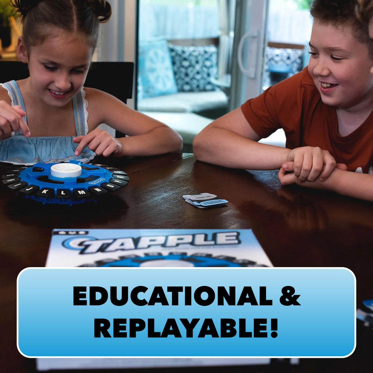 USAOPOLY TAPPLE® - Juego de mesa de palabras en familia para los más rápidos | Elige una categoría y compite contra el temporizador para ser el último jugador | Juego de aprendizaje ideal para todas