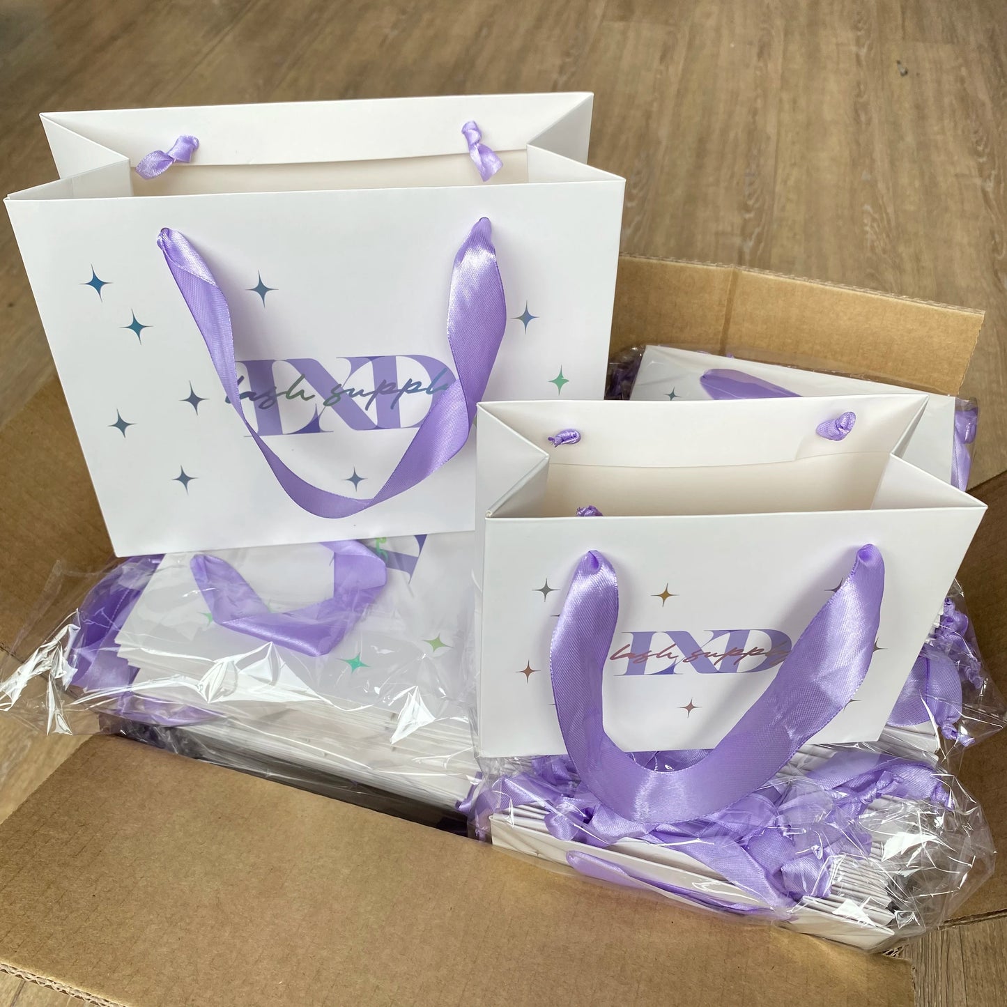 Wholesale Make Your Own Logo Luxury Paper Bags Clothing Retail Gift Shopping Paper Bag With Handled