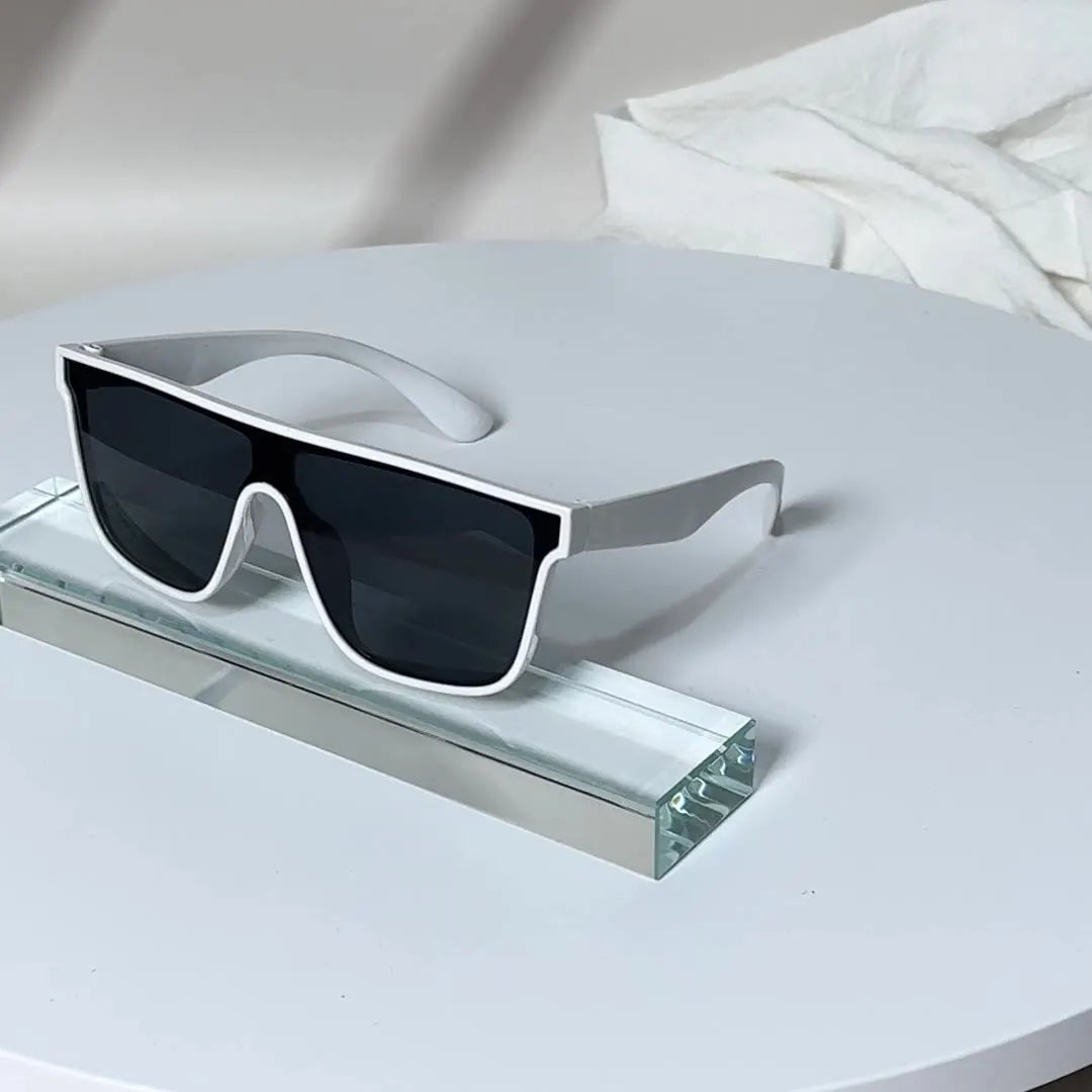 2024 Custom Designer Classic One Piece Oversized Frame Mirror Shades New Fashion Luxury White UV400 Unisex Square Sunglasses