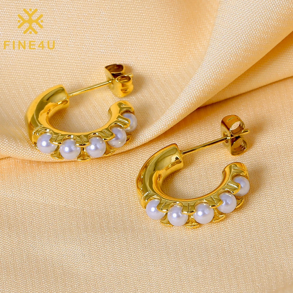 Simple Design Women Chunky Five Inlaid Stainless Steel Waterproof PVD Gold Plated Pearls Stud Earrings