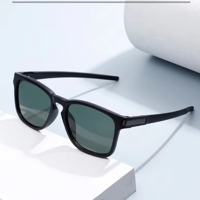Men's Fashionable Full Frame Wraparound Cycling Sunglasses with UV400 Polarized Lenses for Outdoor Sports Sun Protection