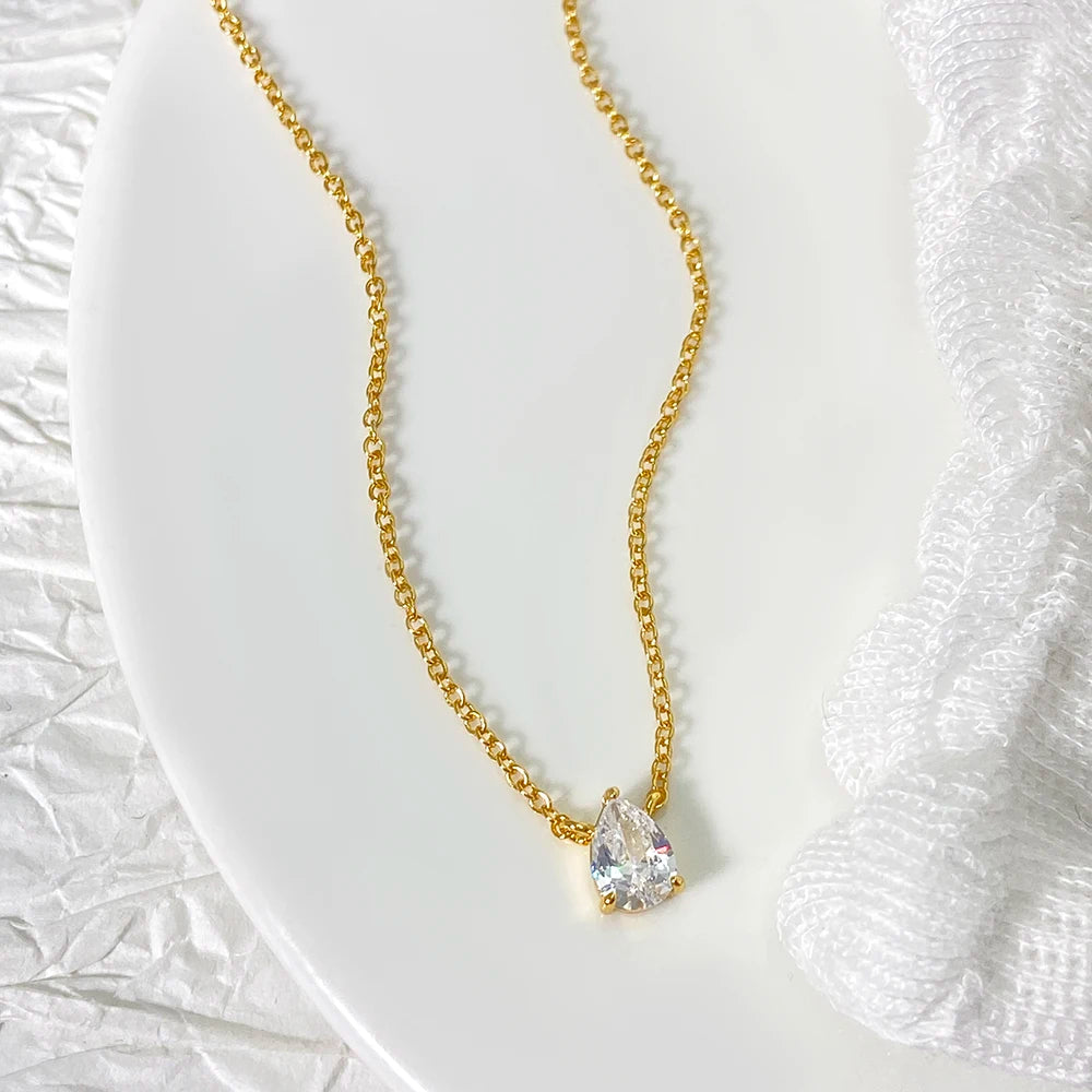 Wholesale for Foxi 18K Gold Rhodium-Plated Women's Necklace Pear Cut Classic Statement Pendant Fashionable Brass Jewelry Link