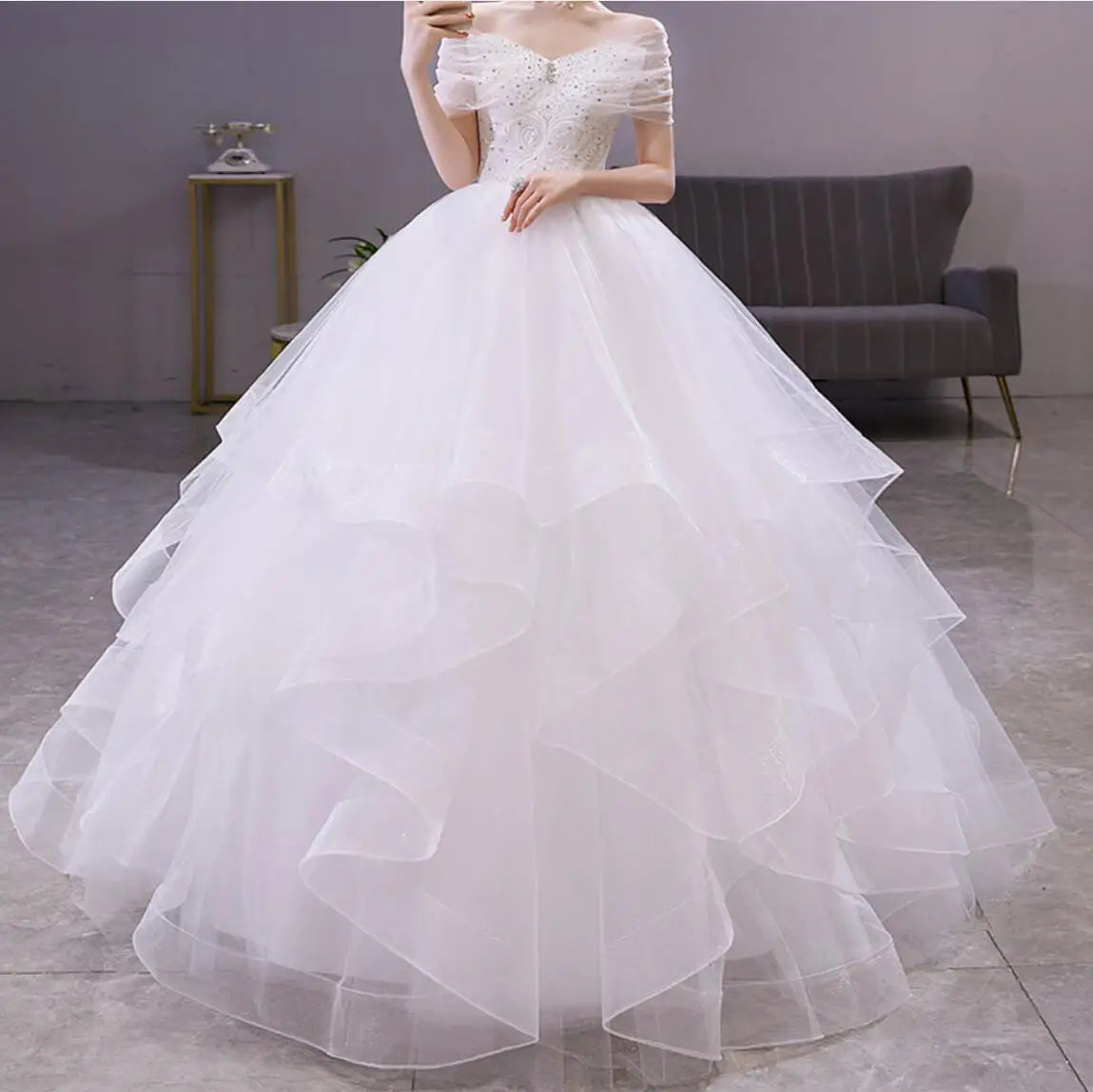 2024 Spring New Elegant Off Shoulder Plus Size  Ruffled Wedding Dress Shinny Stone Beaded Lace Wedding Gowns Bride Dress