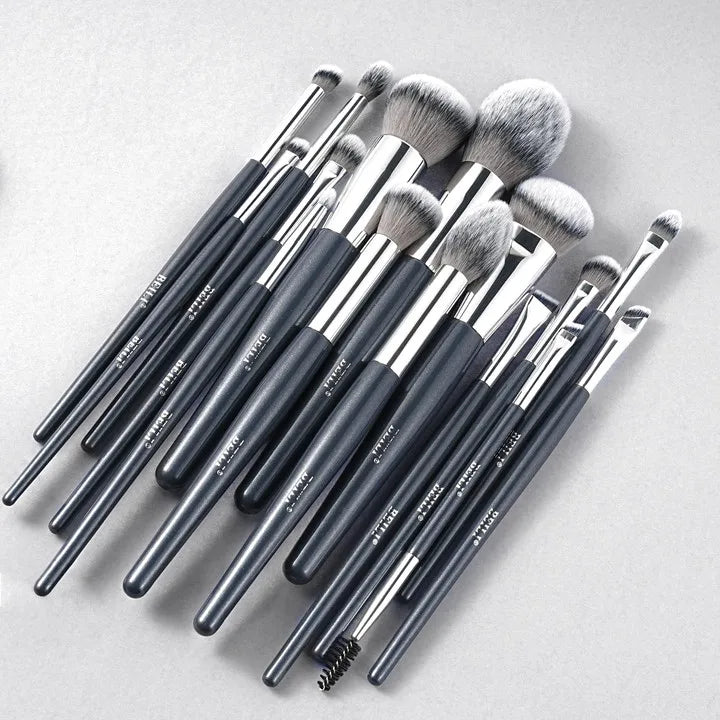 BEILI Beauty Professional Comprehensive 30pcs Grey Makeup Brushes Premium Synthetic Hair Make up Brush Set for Makeup Artist