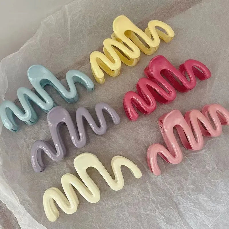 New Design Matte Back Head Hair Grip Wave Grappling Clip Hair Clip Back of Head Large Shark Clip New Women Hair Accessories