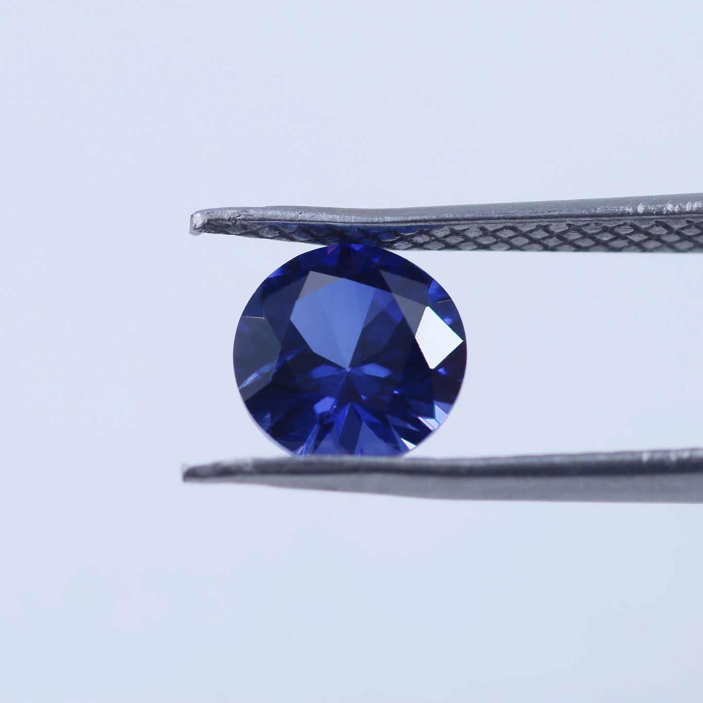 Wholesale Synthetic 32# Sapphire Round Brilliant Cut Corundum Gemstone 12x12mm Third Party Certified for Jewelry Making