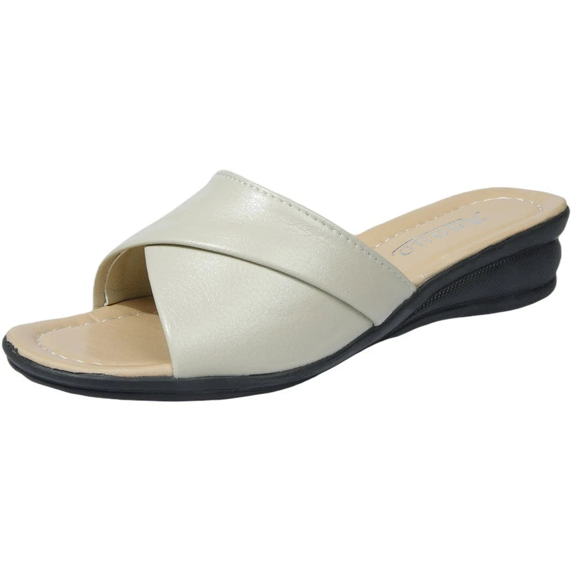 MYway Women Beach Sandal Light Weight Girls Summer Slippers Ladies Daily Wearing Outdoor Sandals Custom Sandals