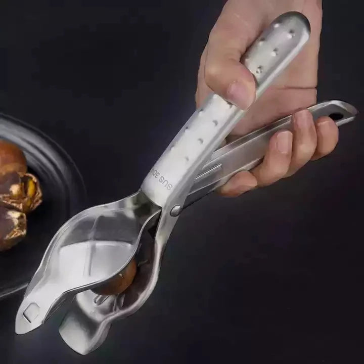2 in 1 Kitchen Dish Clip Gripper With Walnut Chestnut Crusher Nutcracker Multifunction Anti Slip Clamp for Hot Plate or Bowls