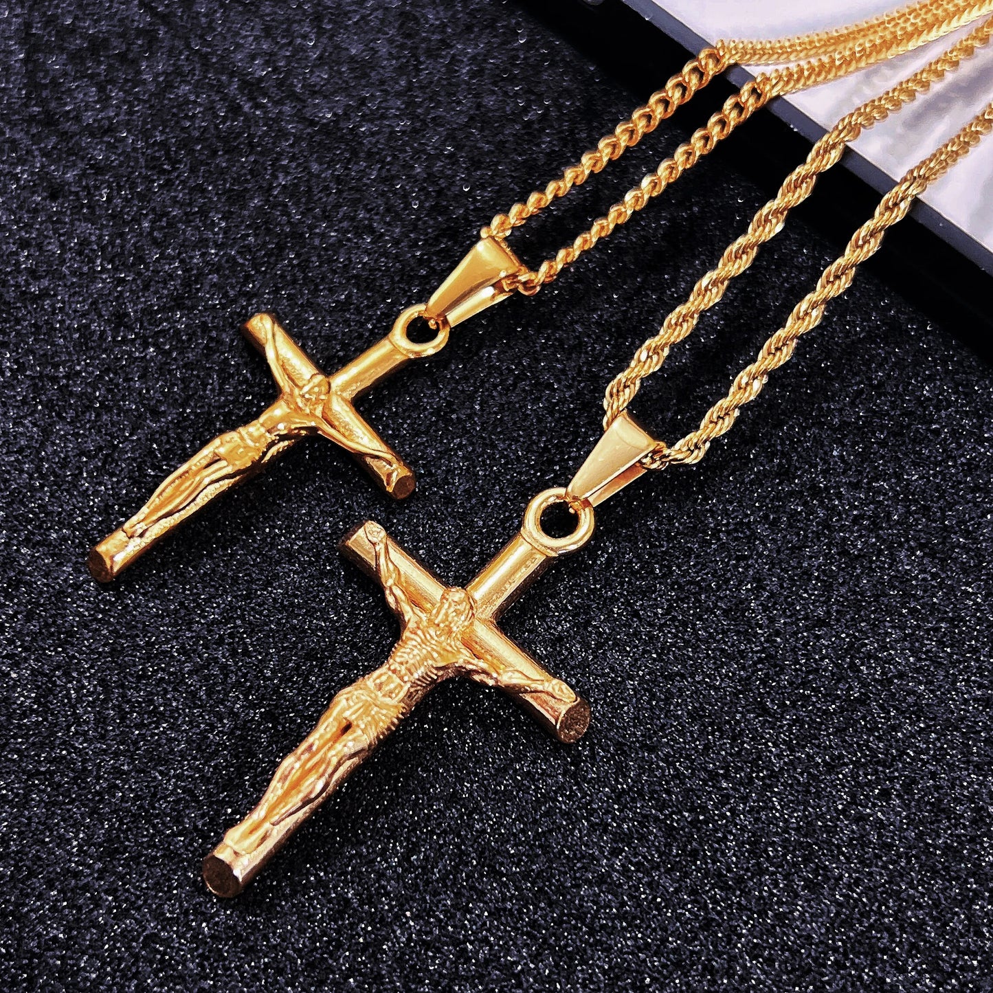 Stainless Steel Necklace Jewelry Manufacturer Whosale Custom Gold Pendant Mens Crucifix Necklace 33mm Jesus Cross Necklace