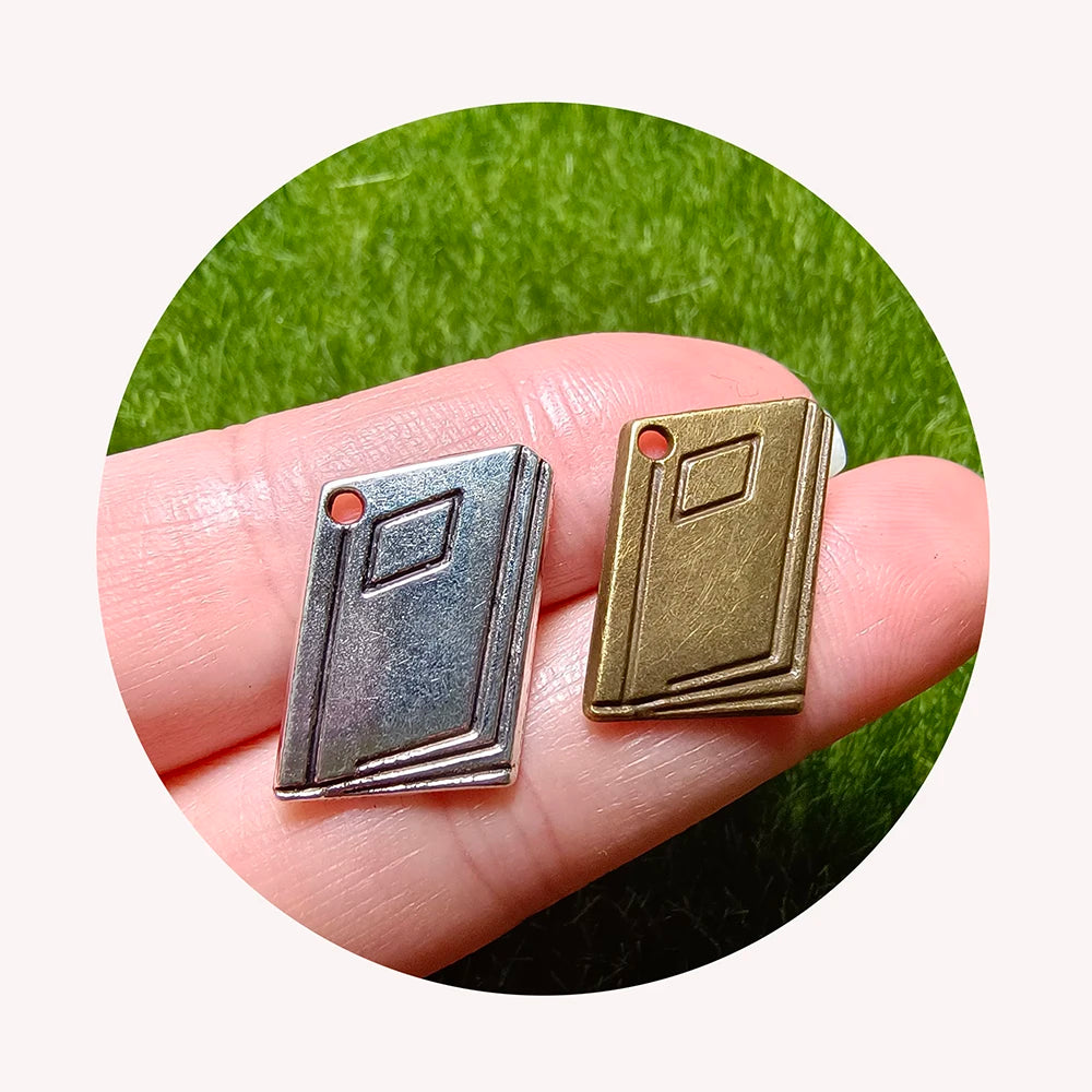 Antique Silver/Copper Book Shaped Graduation Charms Zinic Alloy Metal Pendant Charms for Keychain Bracelet Necklaces Jewelry
