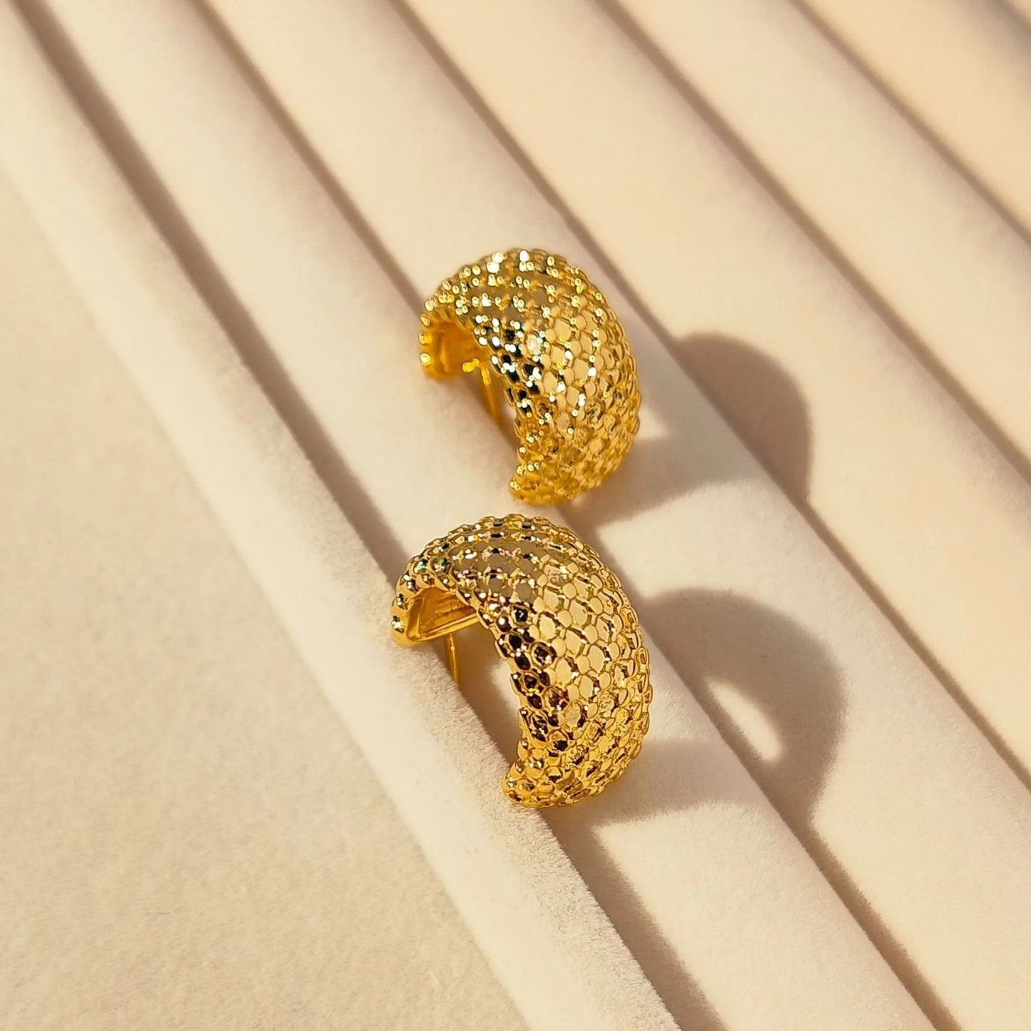Titanium Steel Earrings for Women Elegant Stainless Steel Fashion Exaggerated Explosion Trend Advanced Luxury Gift Occasions