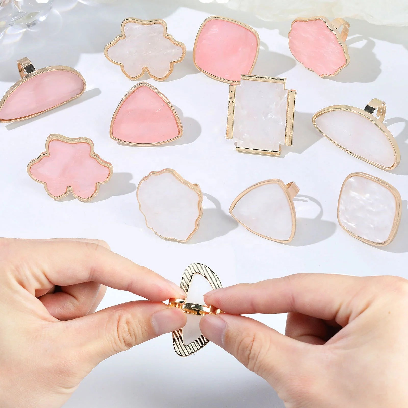 Wholesale High-Appearance Japanese Shell Ring Marble Palette Solid Gel Nail Palette Nail Tools for Nail Color Painting