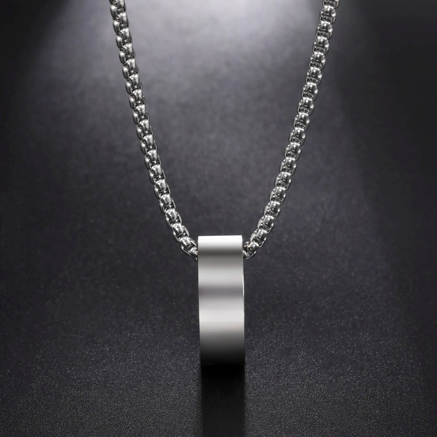 Wide Circle Pendant Necklace for Men Stainless Steel Box Chain Simple Style Fashion Festival Engagement Jewelry Gift New