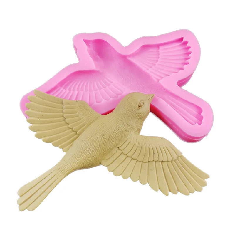 3D Swallow Bird Silicone Mold Chocolate Candy Mold DIY Paper Cup Cake Decoration Tool Bird Wall Hanging Painting Decoration