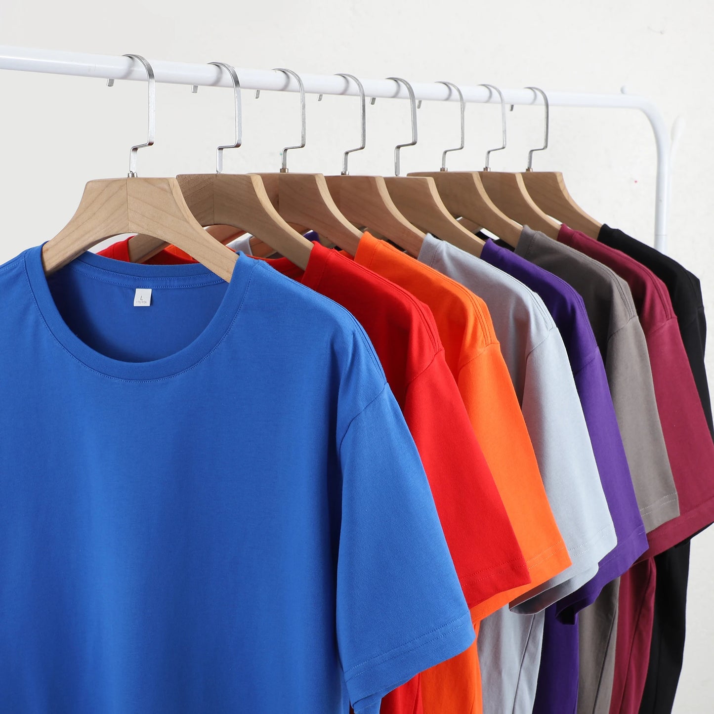 Wholesale Customised Men's Vintage Style Short Sleeve Regular Fit Silk Screen Printed Plain Solid Coloured Blank T-Shirts Spa