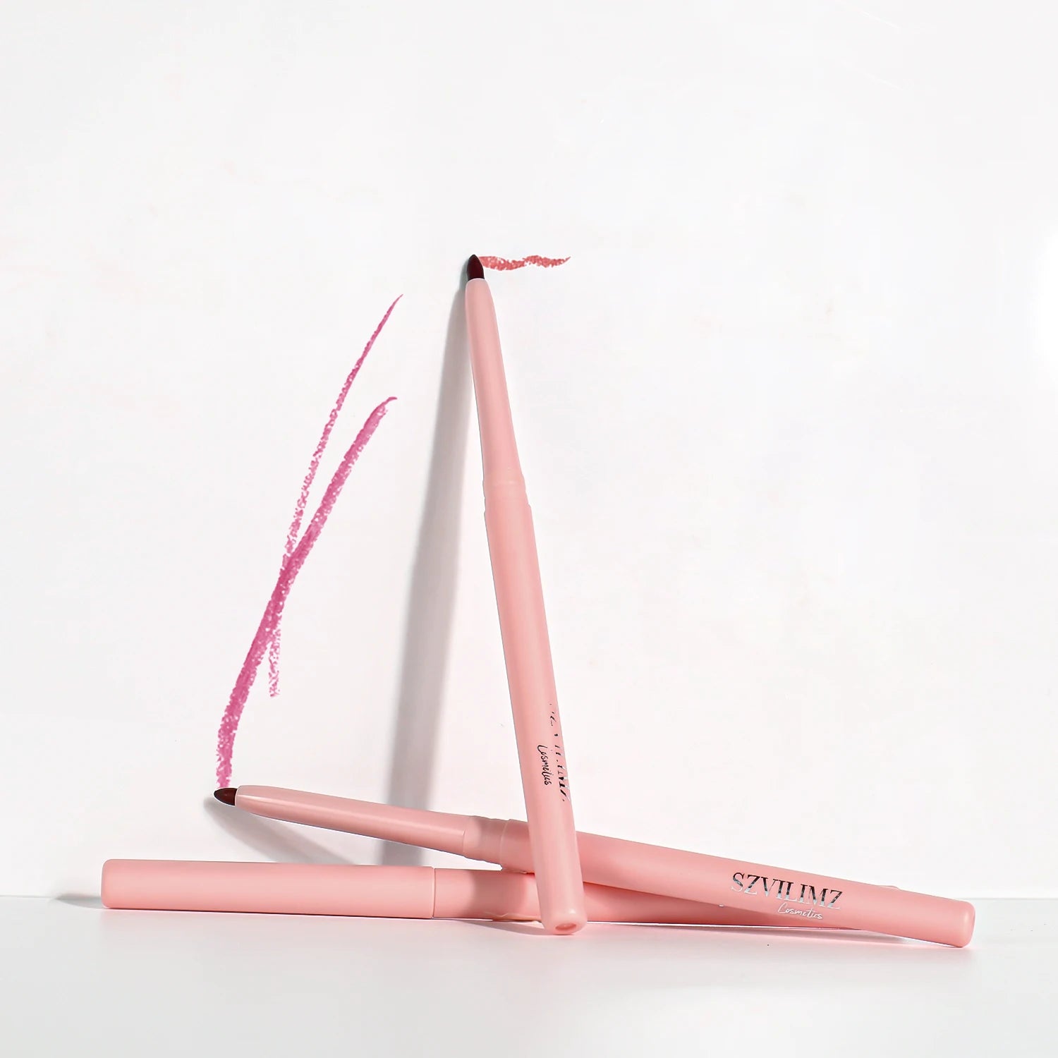 Factory Price Long Lasting Lip Liner Custom Logo Creamy Lip Liner Wholesale Bulk