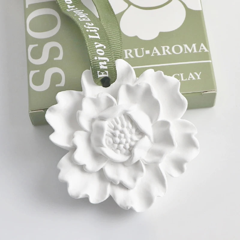 Peony Flower Car Aromatherapy Diffuser Plaster Pendant Holiday Wedding Aromatherapy Hand Perfume Car Pendant