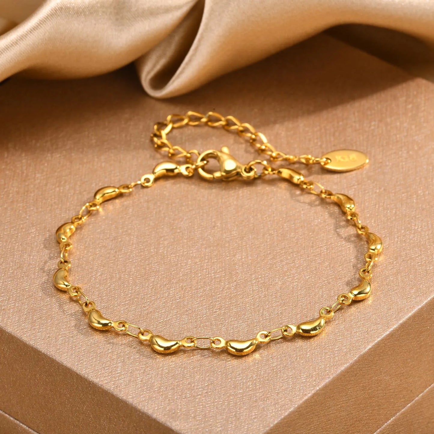 18K Gold Plated Stainless Steel Cute Dolphins Animal Charm Bracelet for Women Fashion Accessories BR-1800