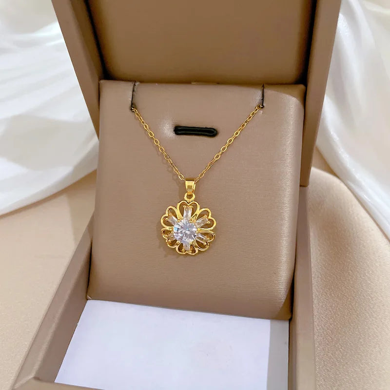 Light Luxury Titanium Steel Full Diamond Hollow Flower Crystal Pendant Necklace Choker for Women Stainless Steel Jewelry Char