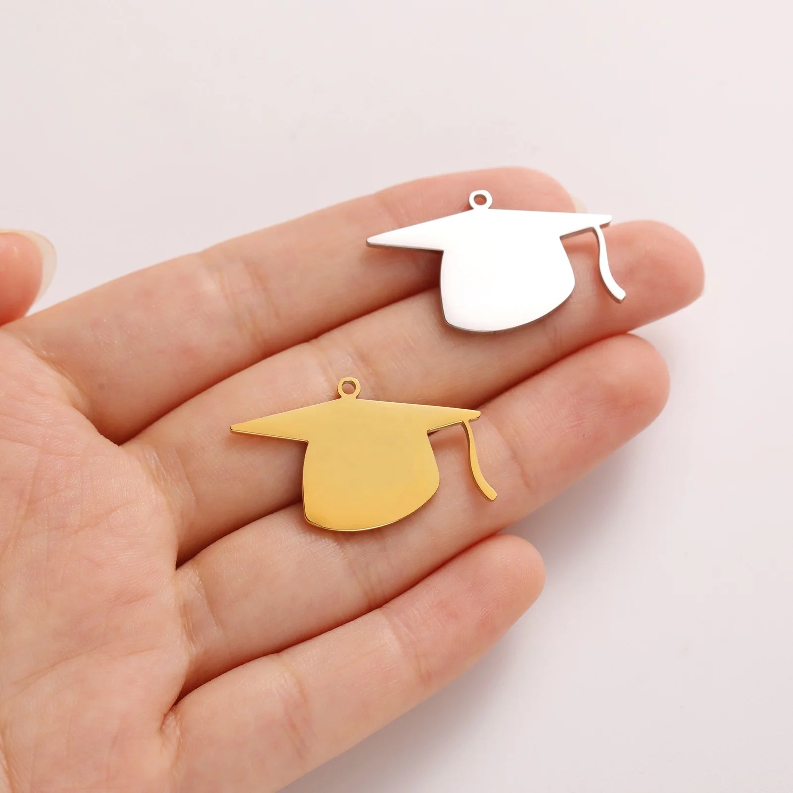 Stainless Steel Bachelor Cap Charms for Jewelry Making Student Graduation DIY Pendant for Necklace Bracelet Earring Accessori