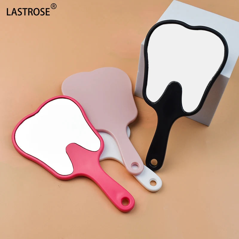 Cute Teeth Handle Handheld Makeup Mirror with Lighting New Dental Promotion Advertising Plastic Mirror Makeup Tool