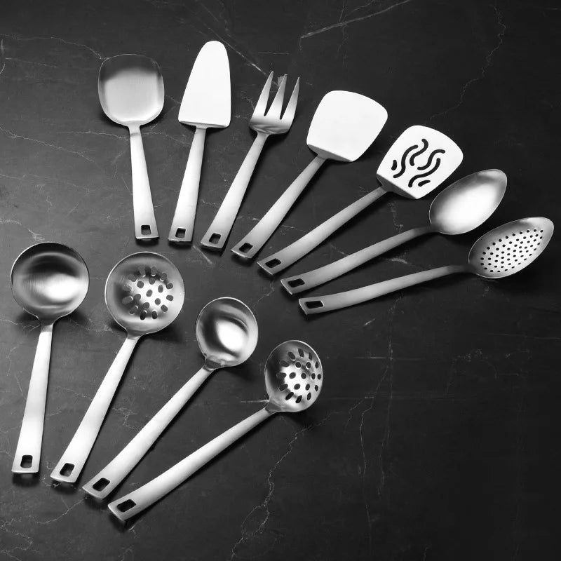 New 2023 Luxury Stainless Steel Kitchenware Sets with Silicone Handle Eco-Friendly Cooking Utensil Set for Home Cooking