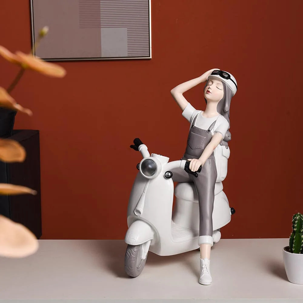 Modern Home Creative Art Cute Resin Statue Decoration Accessories Decor Accessories Girl Sculpture