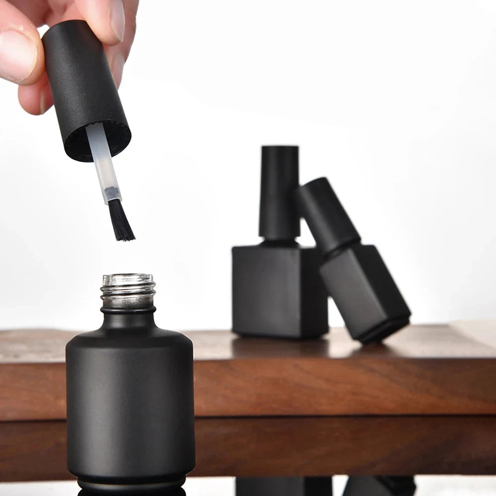 Empty Bottle Wholesale Luxury Black 5ml 8ml 10ml 15ml Nail Polish Glass Bottle Dark Black Round Nail Polish Glue