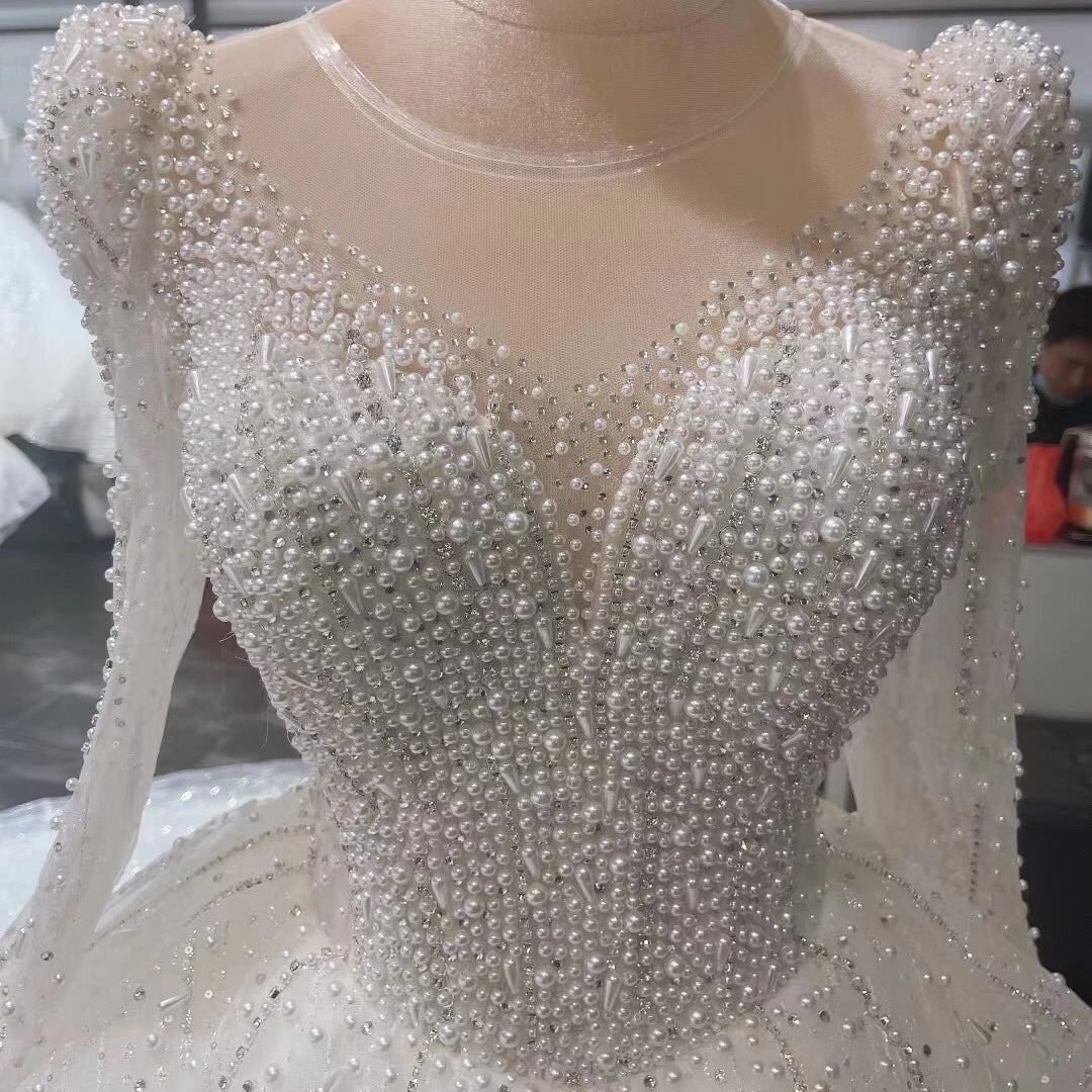AL1327 The Main Wedding Dress 2025 New Bride French Big Train Court Style Heavy White Beaded African Wedding Dress