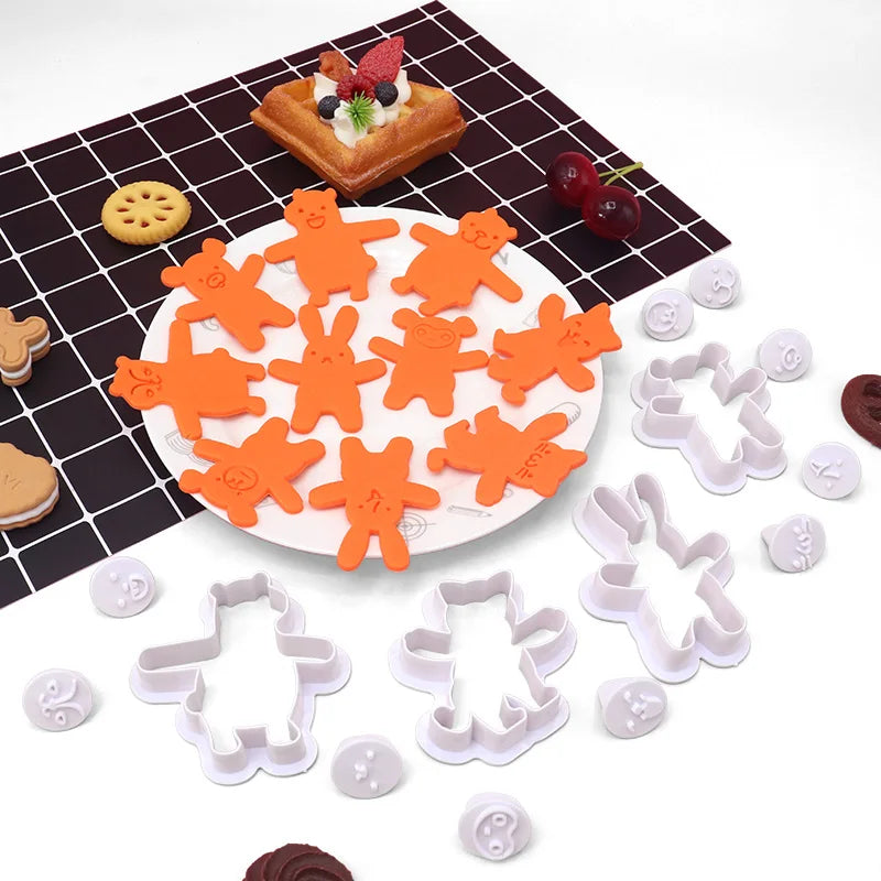 China Wholesale DIY Cookie Kit for Kids Multi-Expression Bear Cookie Cutter with Customizable Square Star Shapes Baking Tools