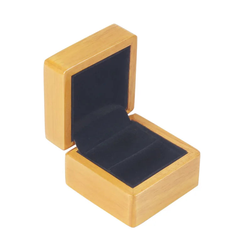Manufacturers Painted Stock Rubber Wood Ring Packaging Box Luxury Ring Earring Stud Gift Flannel Lining Package Box
