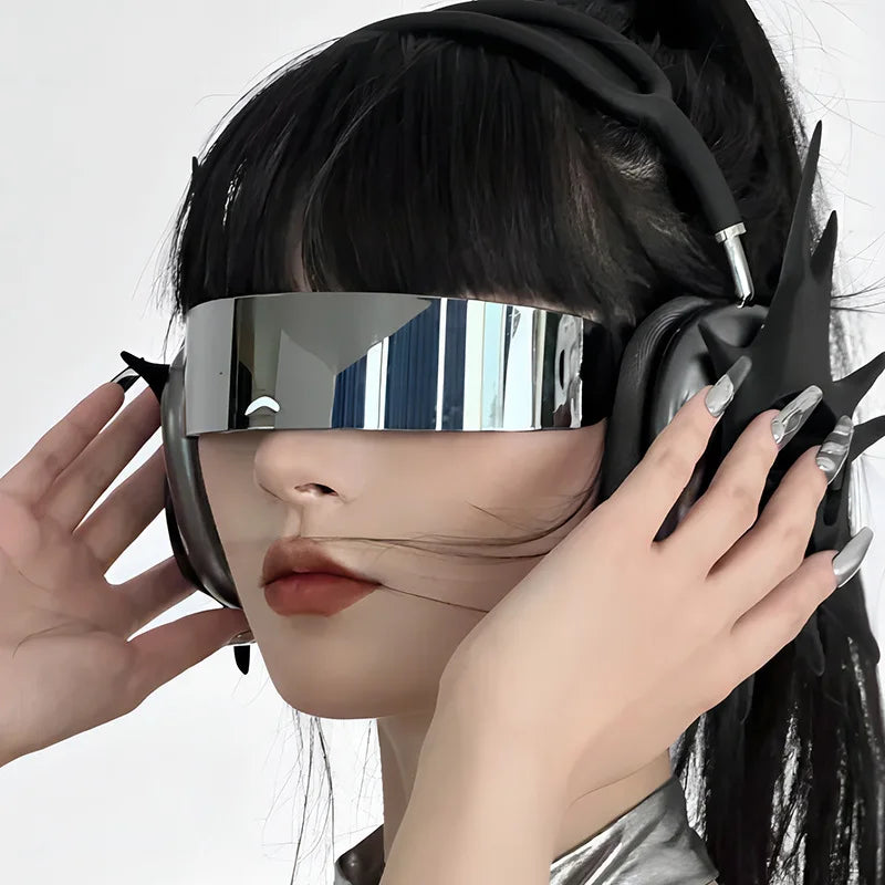 Lmamba 7013 New Punk Futuristic Fashion Shades Cartoon Party Decoration Personalized Black Silver Sunglasses 2024