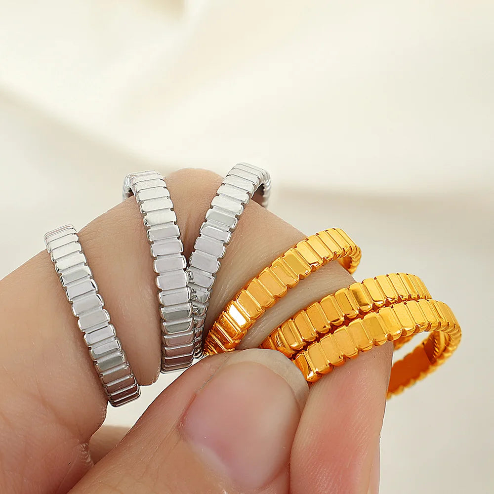 LUOYAN Trendy 18k Gold Plated Eternity Band Stainless Steel Rings Wedding & Anniversary Waterproof Unisex Jewelry