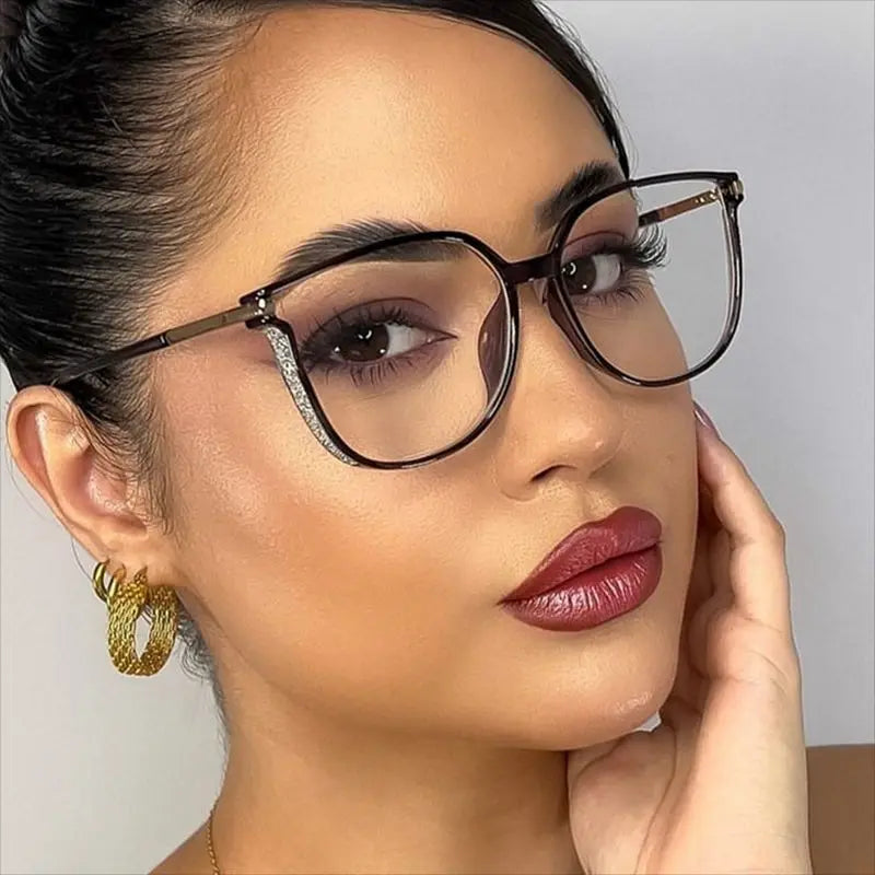Square Metal Frame Eyewear Optical Glasses Frame Fashion Spectacles Eyeglasses Light Frames for Women 2024