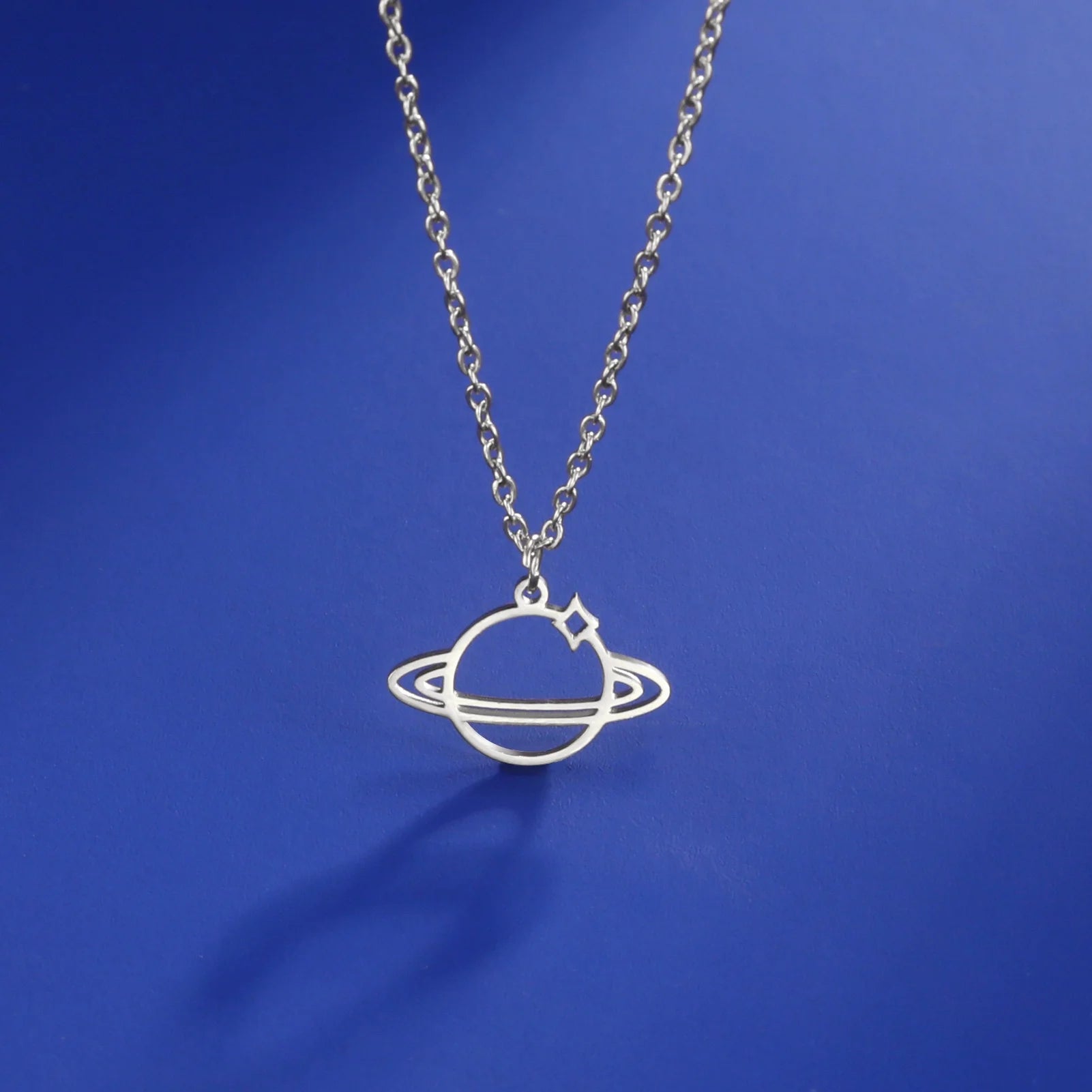 Hollow Artificial Planet Pendant Stainless Steel Necklace Sweet Cool Clavicle Simplicity Chain for Women Men Fashion Hip Hop