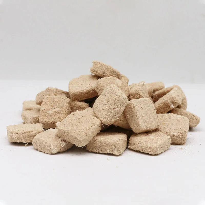 Hot Selling Freeze Dried Food with chicken Meat Freeze-dried Food Kibble Dog cat Food Raw Bone Meat Pie