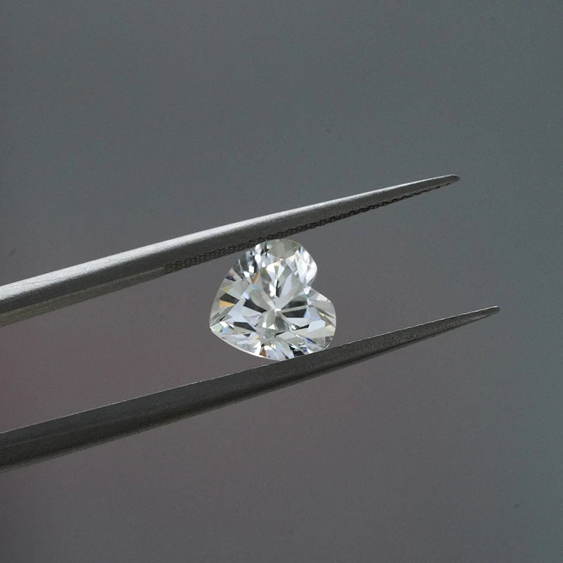 Stargem Super White DEF VVS 4*4-10*10mm Heart Cut Loose Moissanite Stone