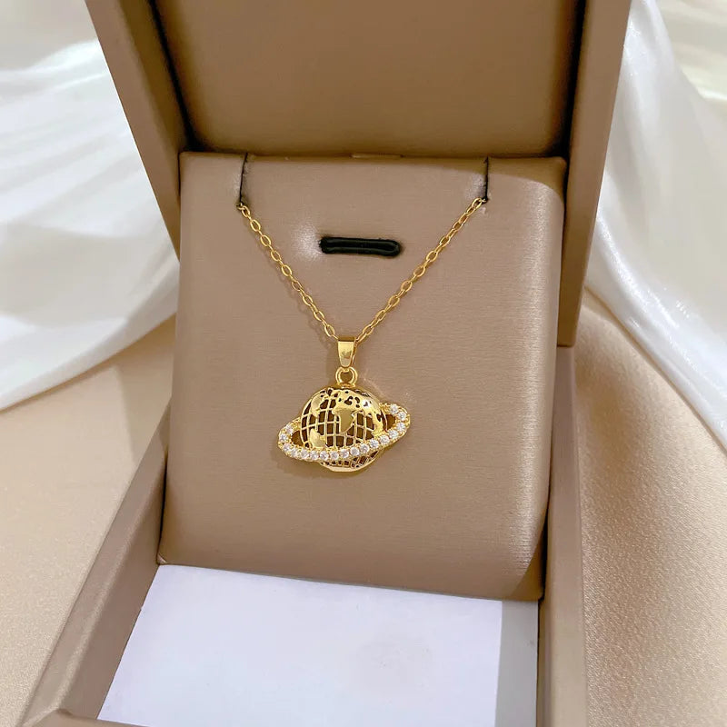 Light Luxury Titanium Steel Full Diamond Earth Zircon Pendant Necklace Choker for Women Stainless Steel Jewelry Charm