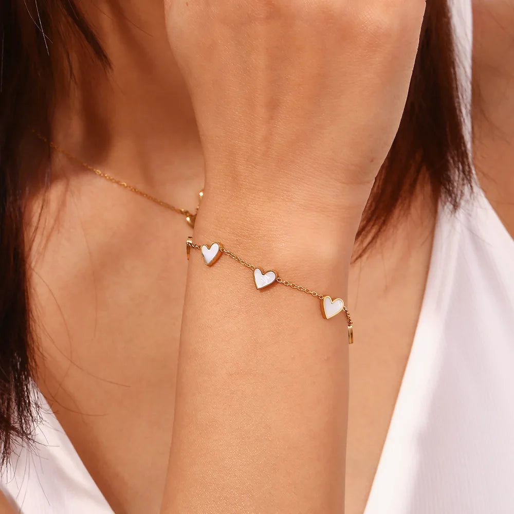 Ins 18K Gold Plated Stainless Steel Shell Heart Charm  Bracelet  for Women Jewelry Gift Waterproof Hypoallergenic