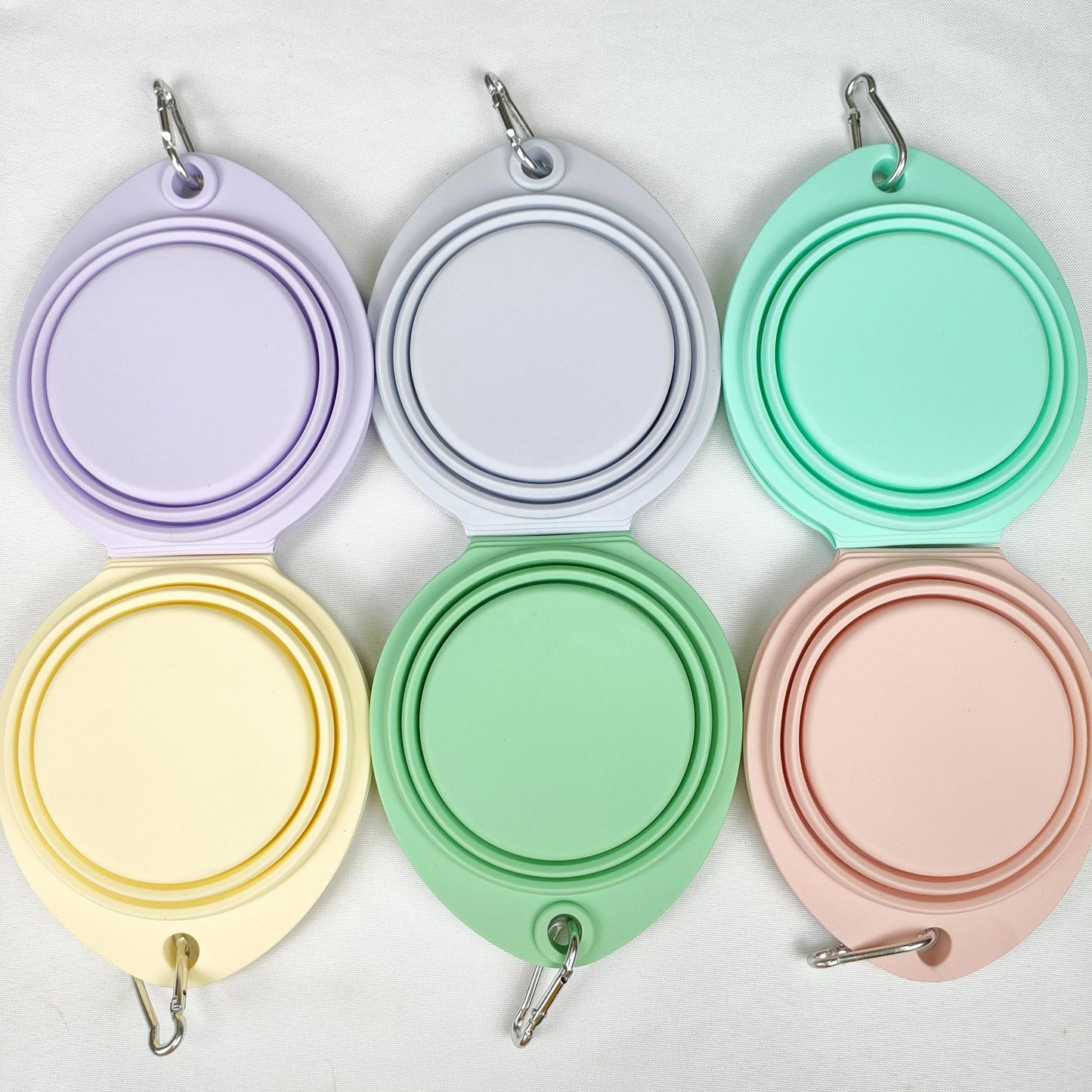 Kadandi Wholesale Pet Supplier Luxury 2 in 1 Dog Water Food Bowl Travel Portable Collapsible Silicone Dog Bowl