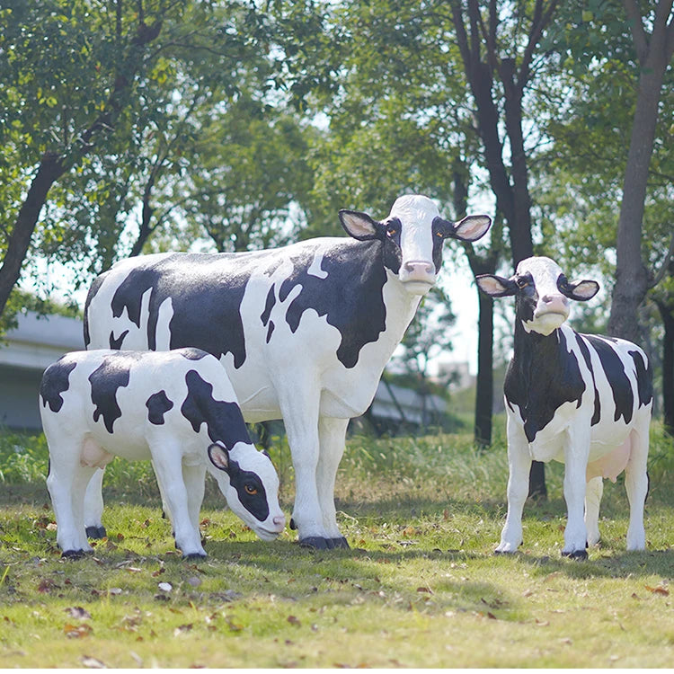 Farm Yard Cow  Figures Statue/life Size Cattle  Statue for Sale/ Support Customization Cattle Cow Props for Farm Yard Ornamen