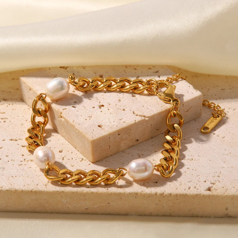 2023 New Fashion 6mm Stainless Steel Cuban Chain Bracelet Gold Plated Pearl Bracelet for Women and Girls