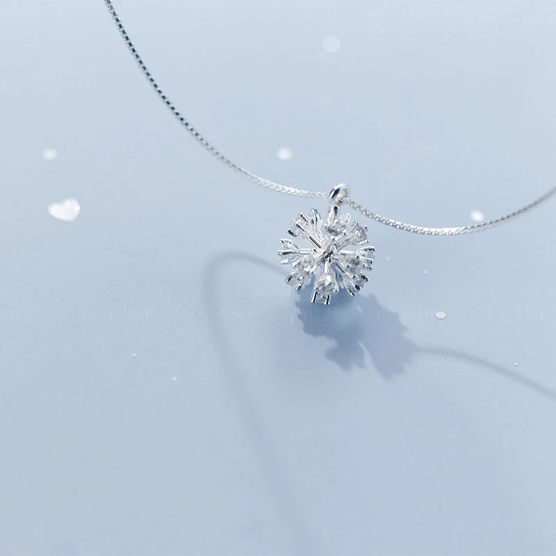 925 Sterling Silver Christmas Necklace Snowflake Diamond Necklace Dandelion Diamond Necklace for Women Jewelry