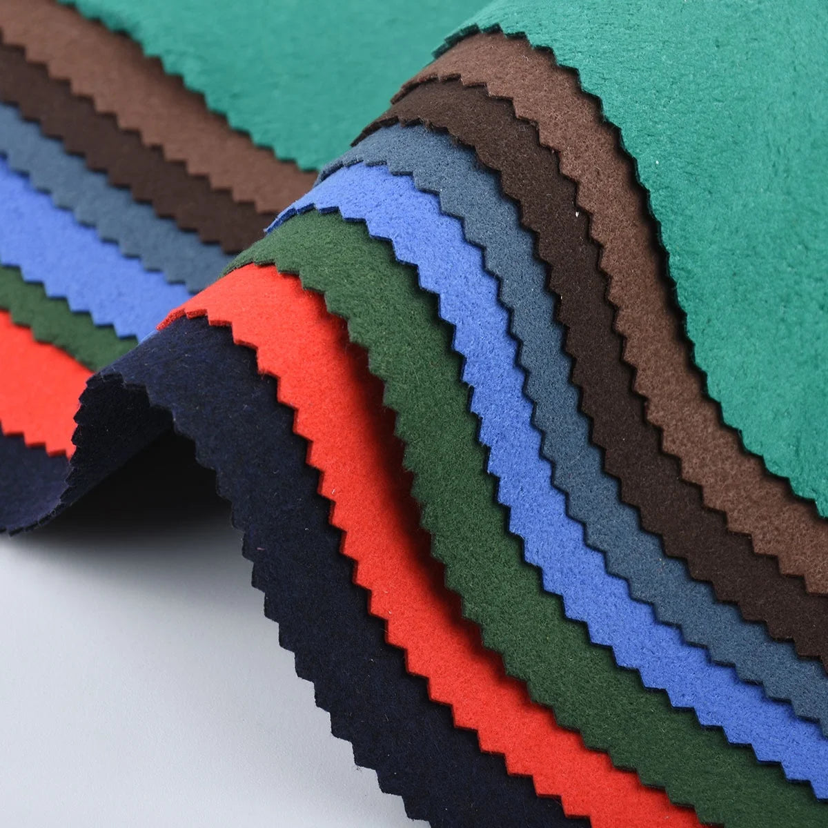 Microfiber Suede Leather for Jewelry Pouch Boxes Display Props High Color Fastness UV Stability Light Resistant for Sofa Bag