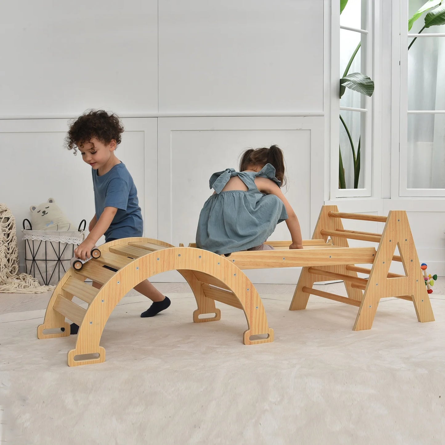 Children's Wooden Foldable Climbing Triangle Toy Indoor Playground Kid Climb Frame Ramp for Gym Climb & Pickler Triangle