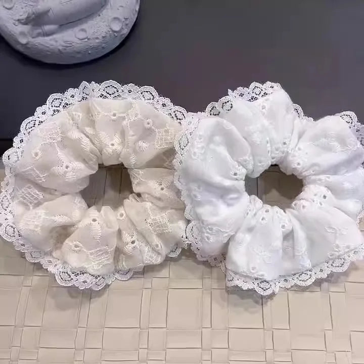Factory Directly Sale Light Luxury Large Big Size Soft Bulk Elastic Hair Ties Embroidered Lace Flower Cotton Hair Scrunchies